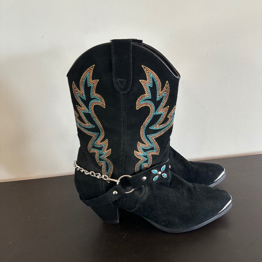 Dingo Black Suede Western Boots Turquoise Studded Harness Chain Metal Toe Cap 10